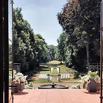 Hotel Schloss 3*