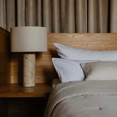 Schloss 3* Teutschenthal