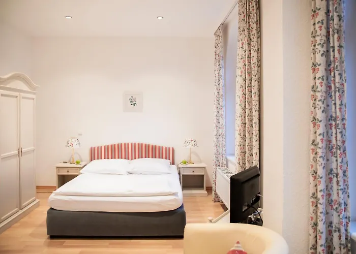 Schloss 3* Teutschenthal